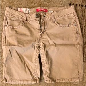 Khaki Bermuda shorts